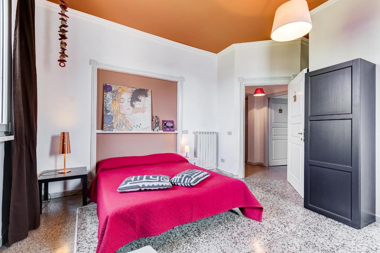 Appartamento San Pietro 3 Camere E Bagno In Camera Рим Екстериор снимка