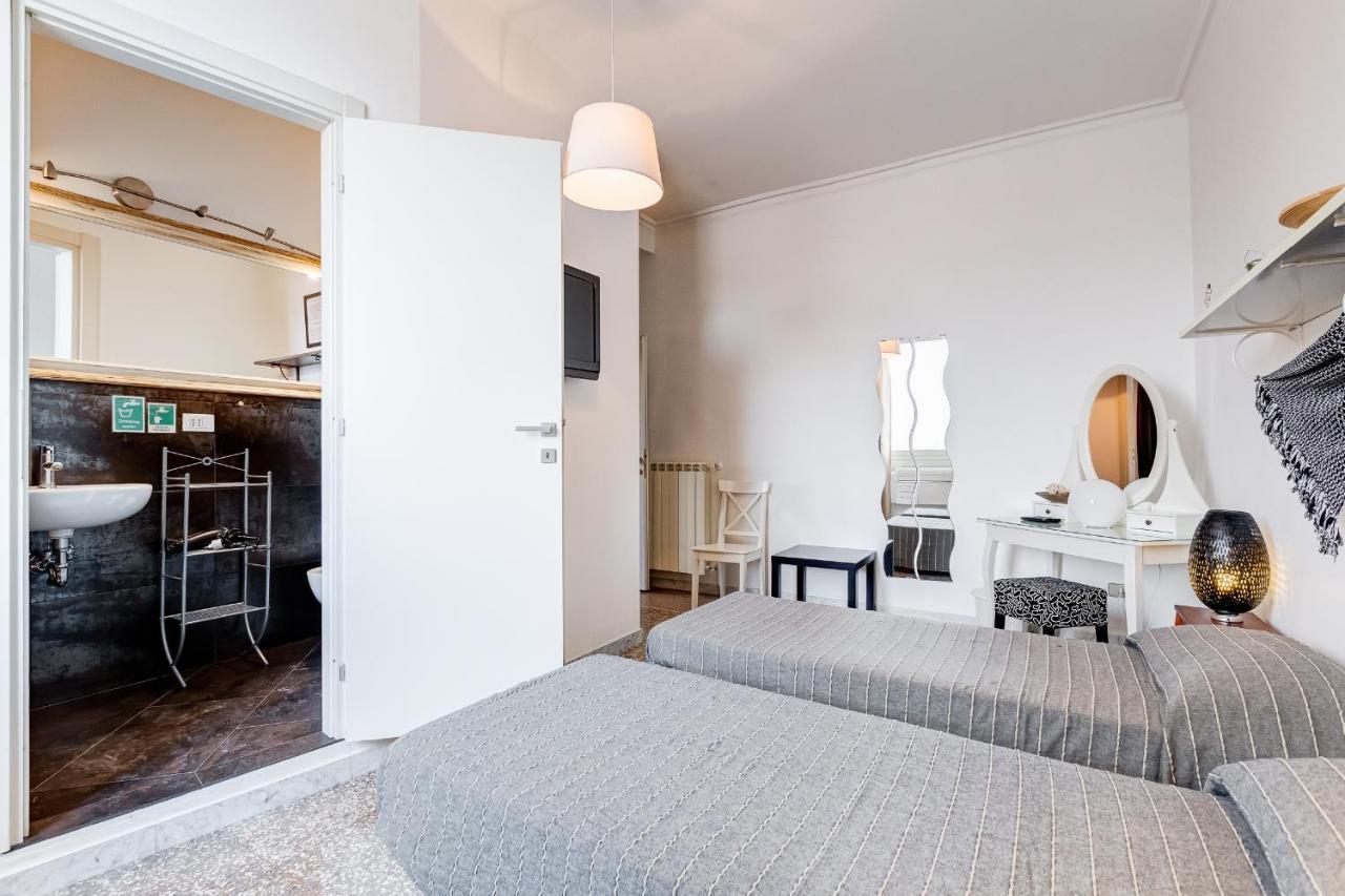 Appartamento San Pietro 3 Camere E Bagno In Camera Рим Екстериор снимка