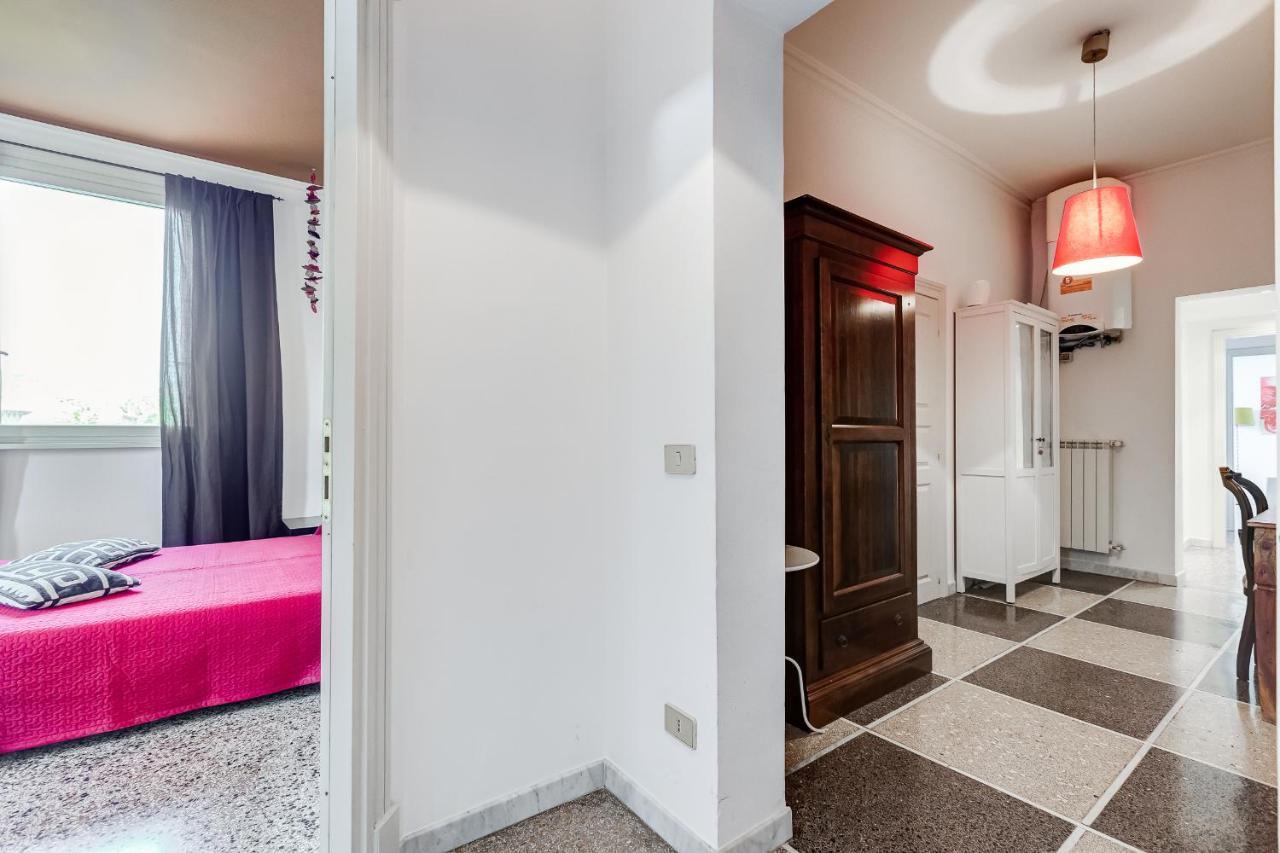 Appartamento San Pietro 3 Camere E Bagno In Camera Рим Екстериор снимка