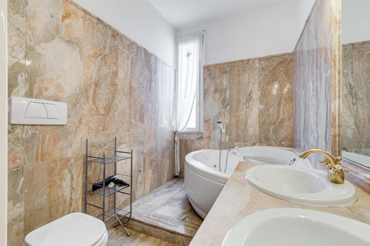 Appartamento San Pietro 3 Camere E Bagno In Camera Рим Екстериор снимка
